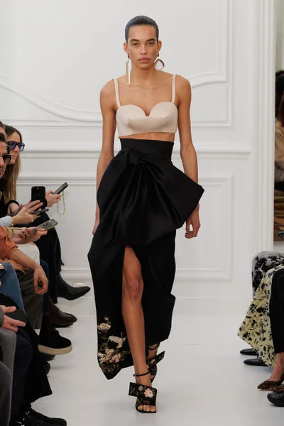 Look 39